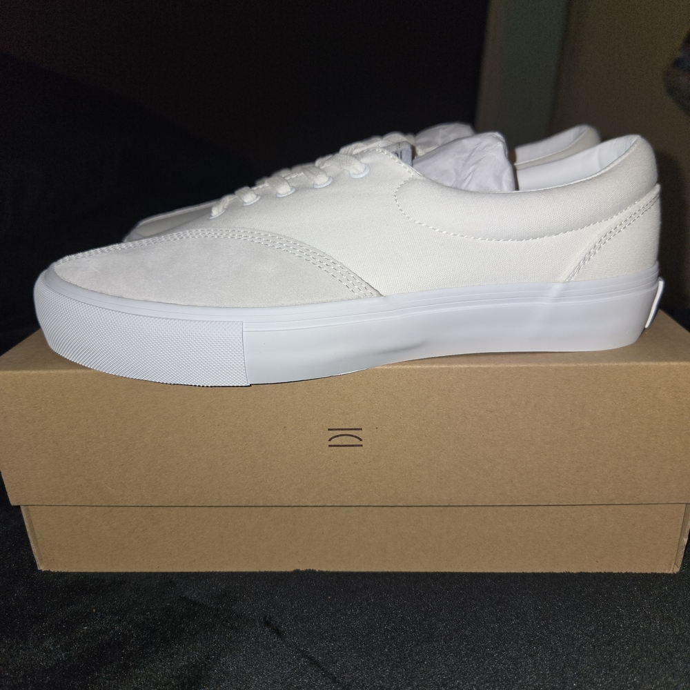 Clearweather White Donny Sneakers US Men Size 8.5 US Woman Size 10